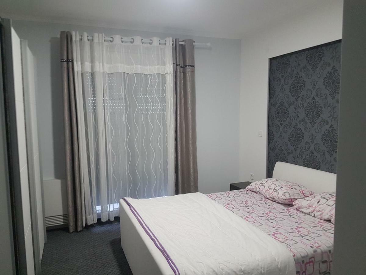 Diamond Hotel นิน ภายนอก รูปภาพ